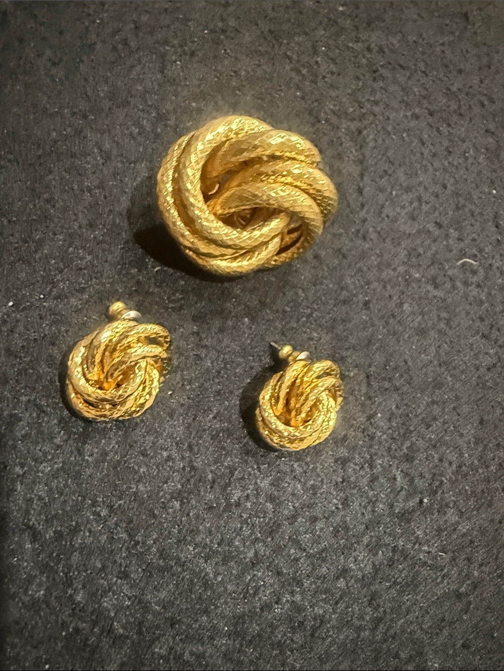 Gold Knot Stud Earrings and Brooch Set